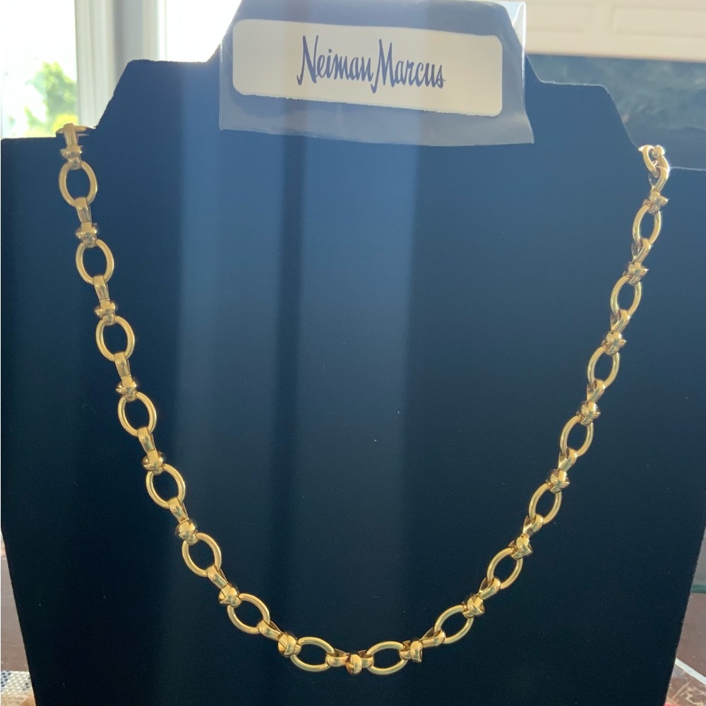♥️BRAND NEW♥️ Oval link, 18k gold over silver necklace  from Neiman Marcus - Picture 3 of 5